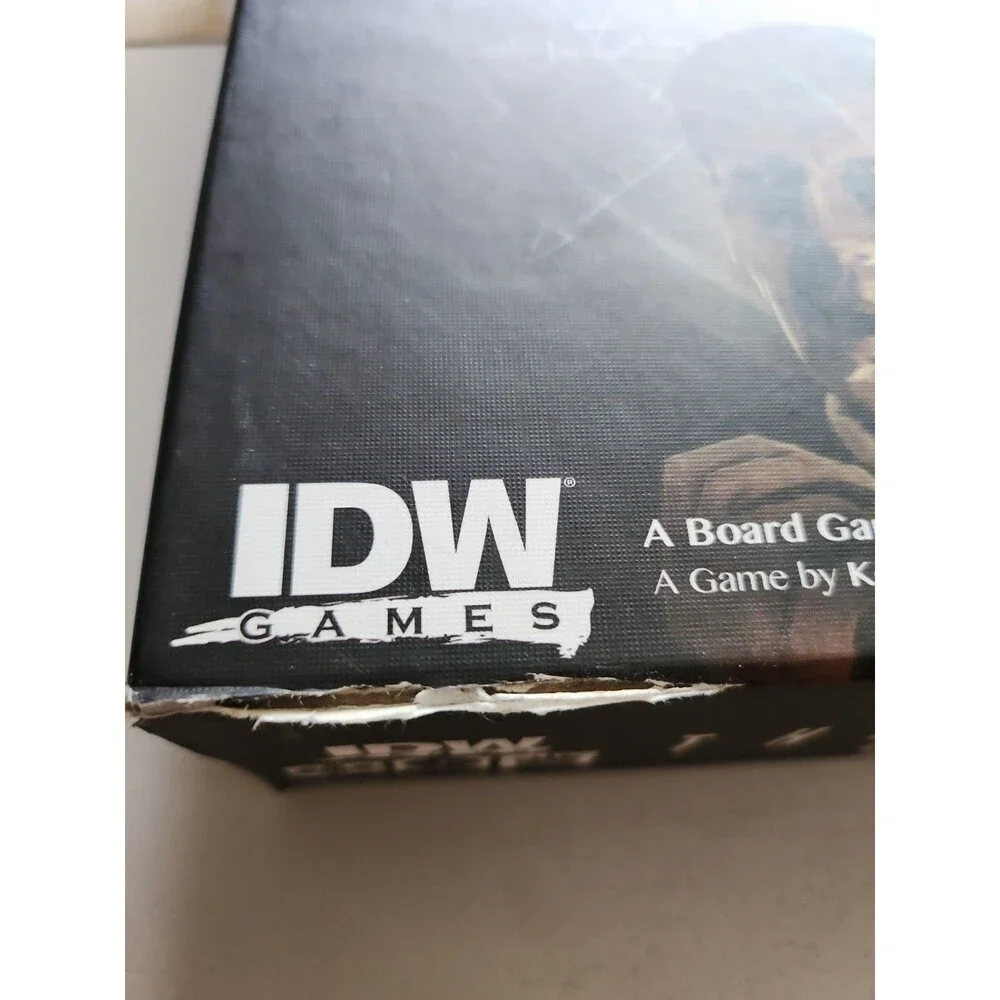 The X-Files Board Game 2014 IDW Cooperative Strategy Paranormal Complete